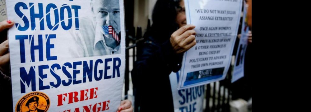 WikiLeaks’ Assange Wins Support of UN Panel