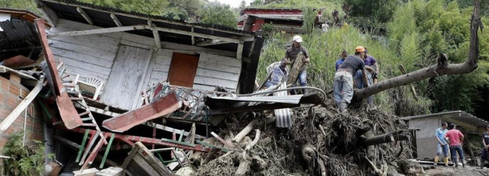 Columbia Landslide Kills Dozens