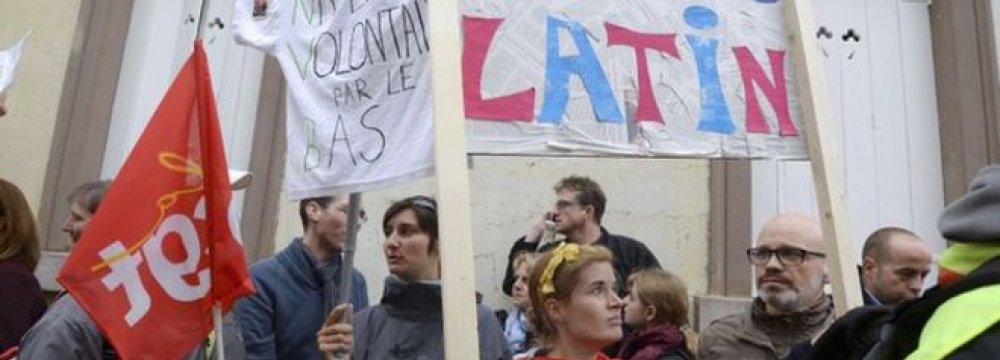 French Teachers Strike Over Gov’t Reforms