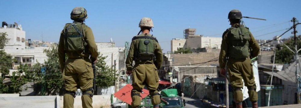 Israeli Reservists Slam Army’s Spy Tactics 