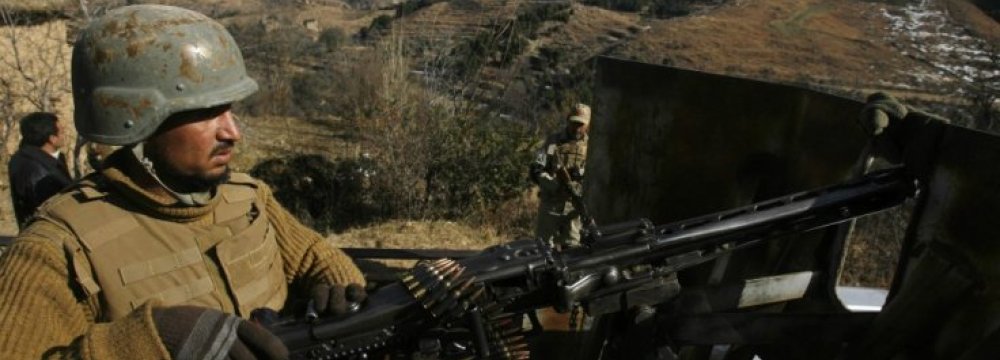 Deadly Clashes Between Pakistan, India Troops