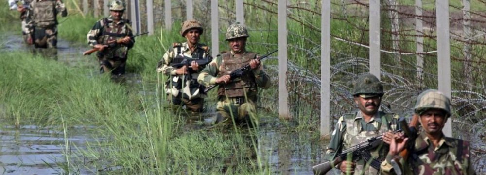 India, Pakistan Clashes Intensify in Kashmir 