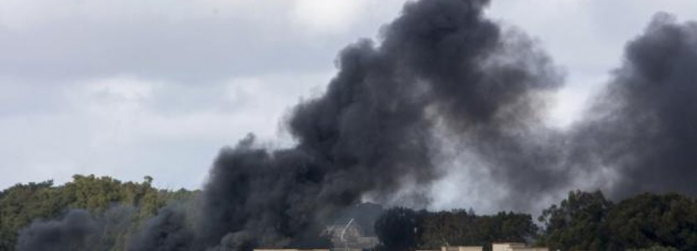 Libya Blast as UN Envoy Meets PM