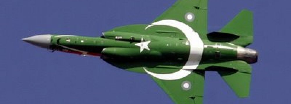 Pakistan Warplanes Kill 20 Militants