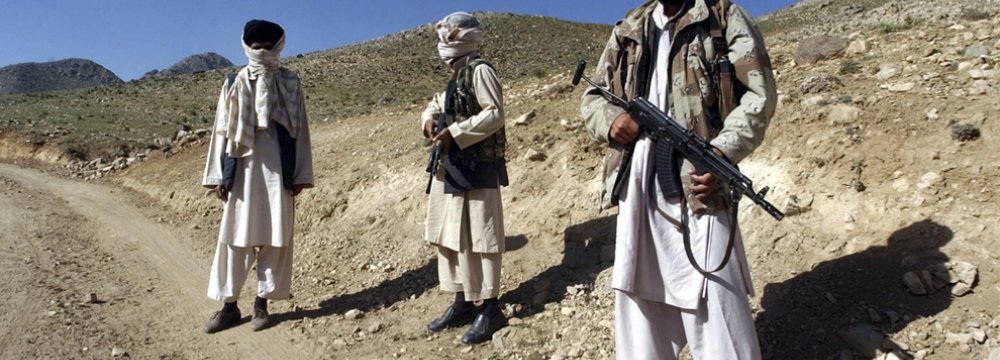 10 Afghan Police Officers Dead in Taliban Assault