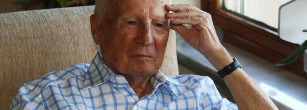 Ex-Turkish President Dies