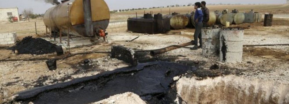 Israel Accuses Turkey of Buying IS Oil