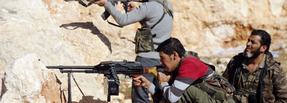 Pentagon Begins Training Syrian Rebels to Fight IS