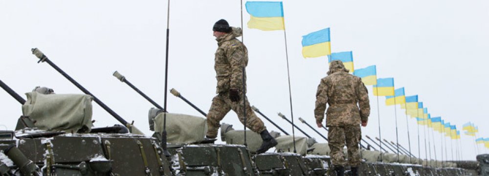 NATO, US Consider Arming Ukraine Forces