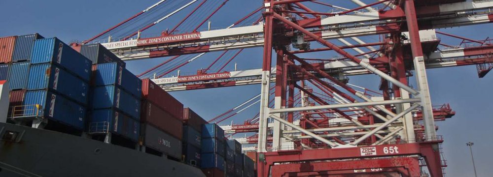 Shipping Companies Back in Iran
