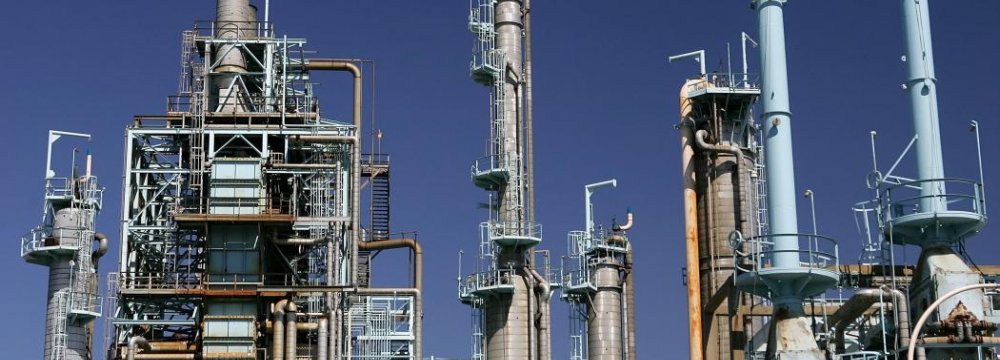 Oil Leak at Refinery