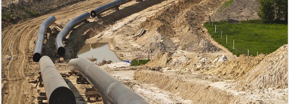 New Trunkline Will Curb  Need for Turkmen Gas 