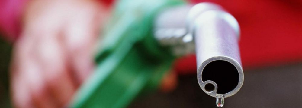 Gasoline Imports Halved on Lower Consumption