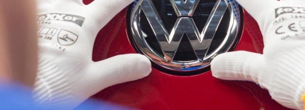 VW Identifies $2b in Savings