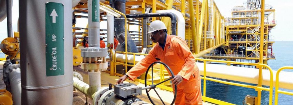 Nigerians Impatient for Oil Sector Reforms