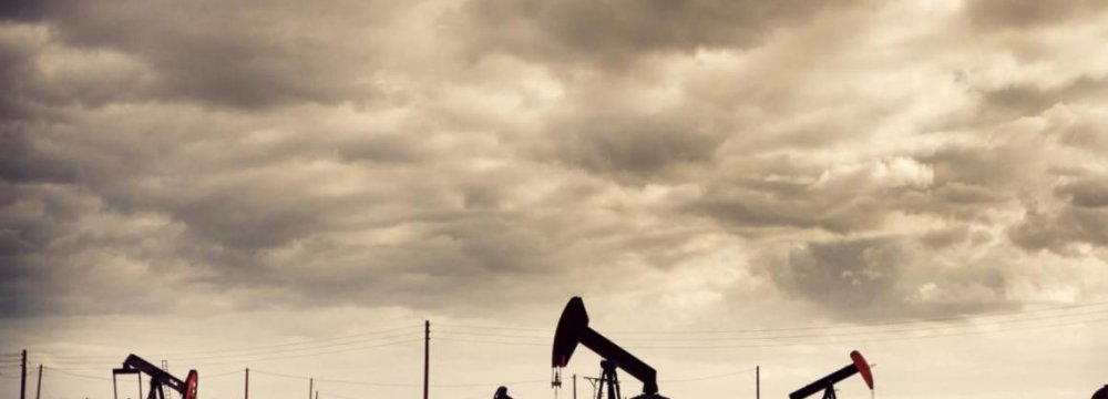 Geopolitical Worries Lift Oil Prices