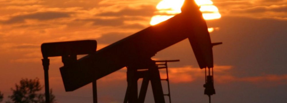 Oil Rises After Heavy Losses