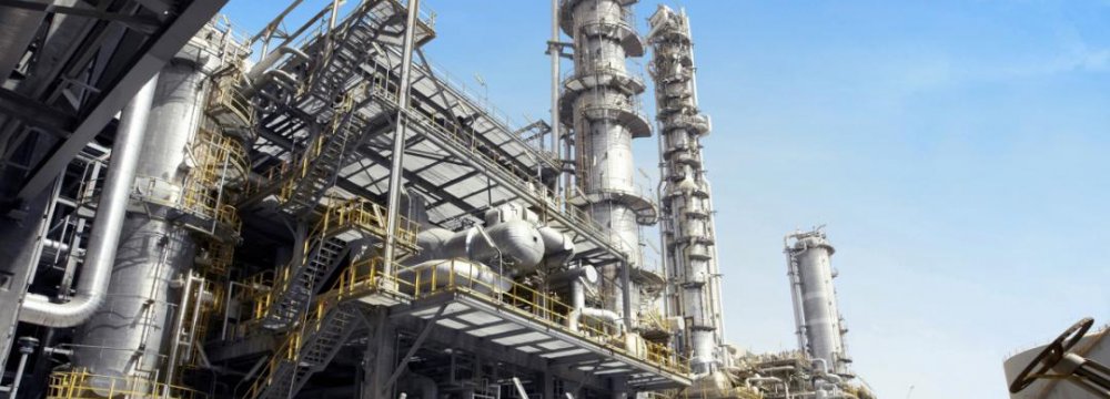 Time Ripe to Venture Into Iran&#039;s Petrochem Sector