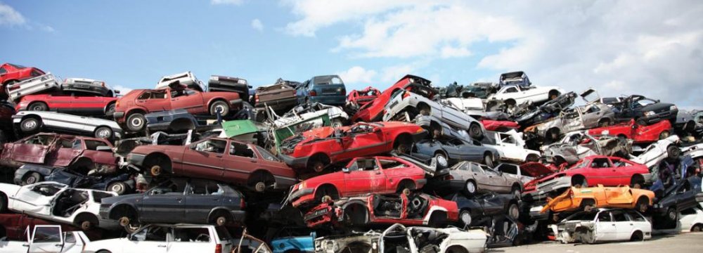 Scrapping Cars Saves Millions in Costs, Fuel Consumption
