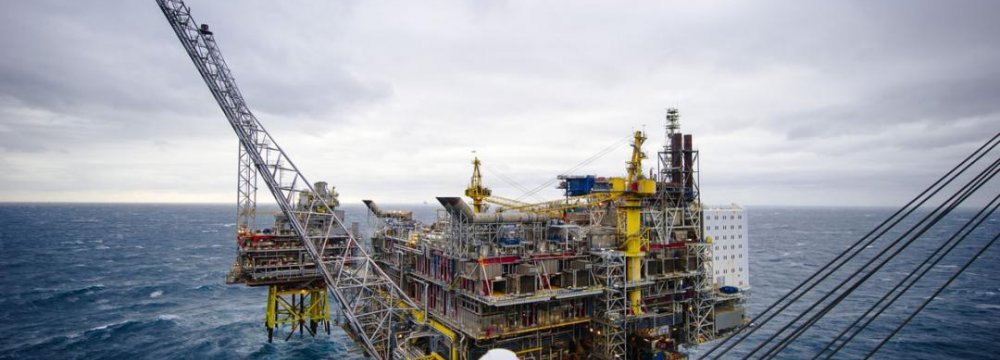 Lukoil Receives $1b Loan for Shah Deniz Project