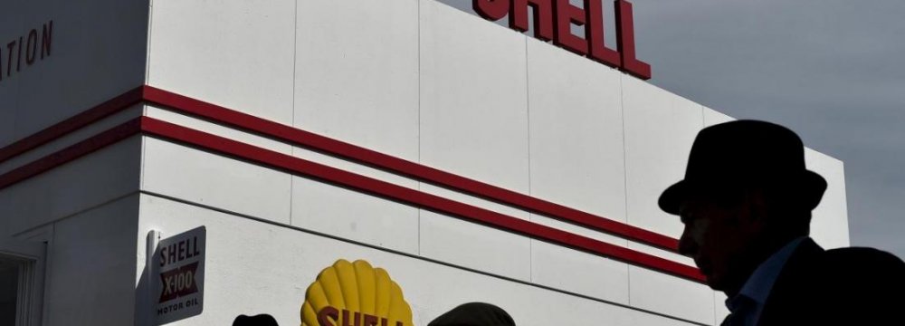 Shell to Cut 2,800 Jobs