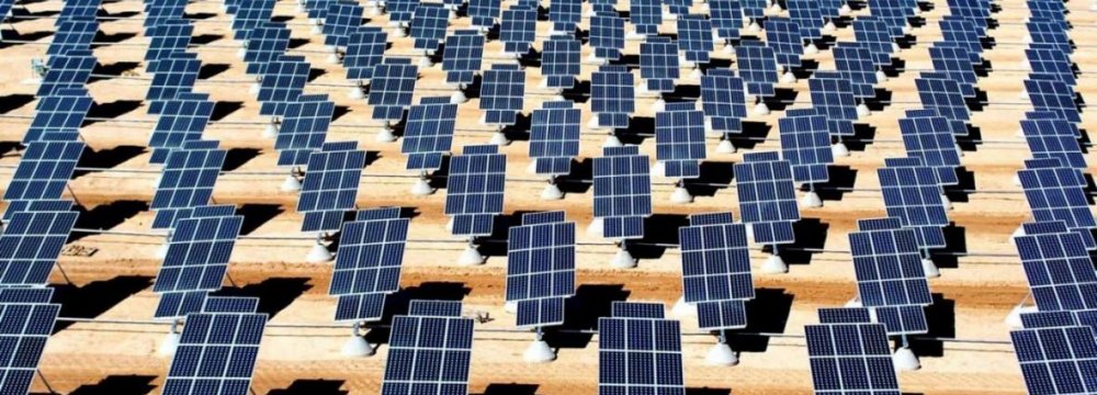 Germans to Build Large Solar Plant in Isfahan