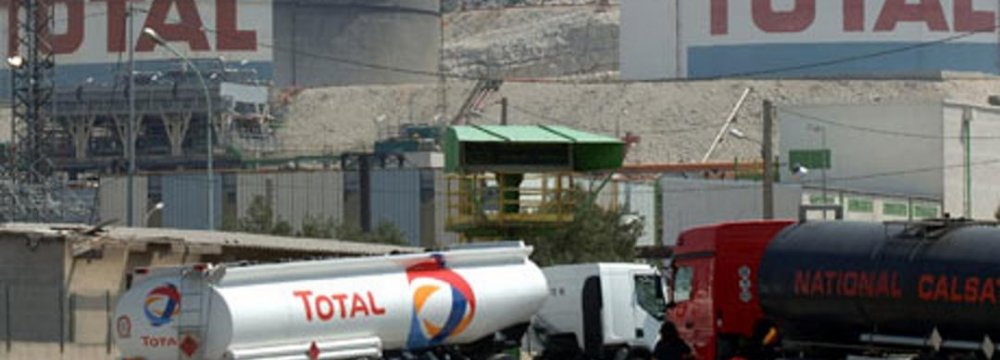 Total Rules Out Crude Price Recovery in 2016