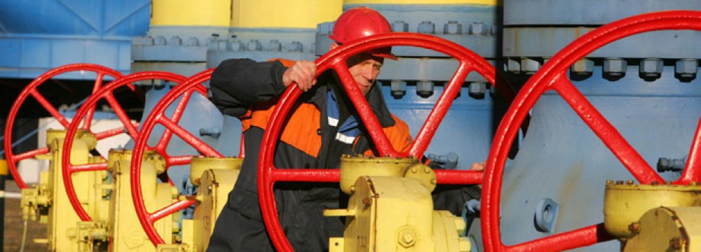 PM: Ukraine to Ditch Russian Gas Completely