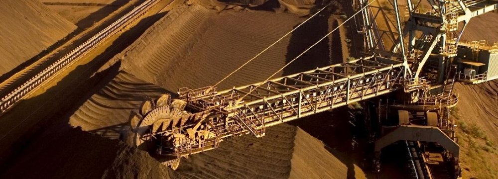 Mines Shut Amid Iron Ore Slump