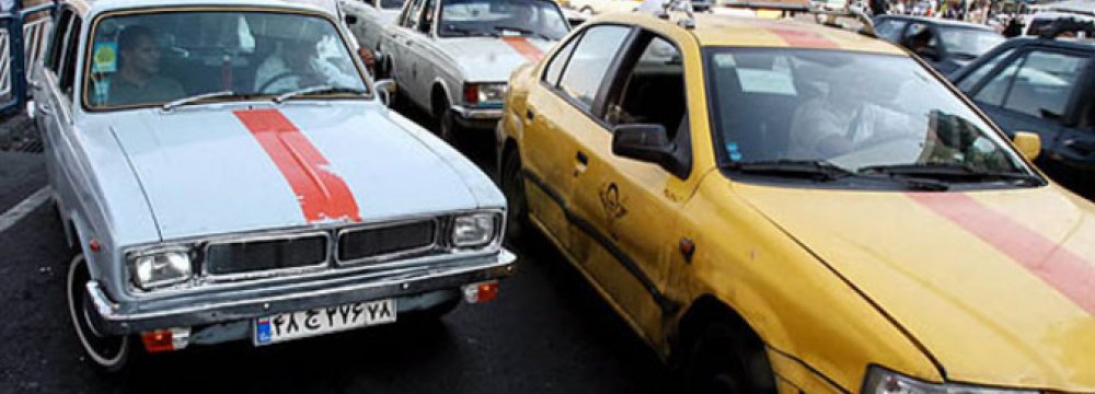 Errant Taxi Drivers to  Be Fined