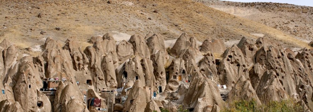 Kandovan Homes for Rent