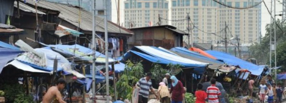 68m Indonesians Nearing Poverty Line