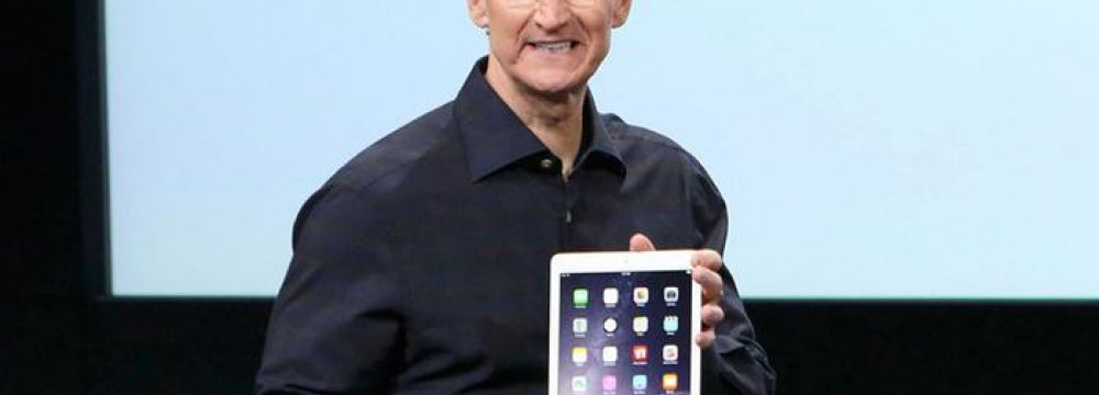 Apple  to Unveil  Thinnest Tablet