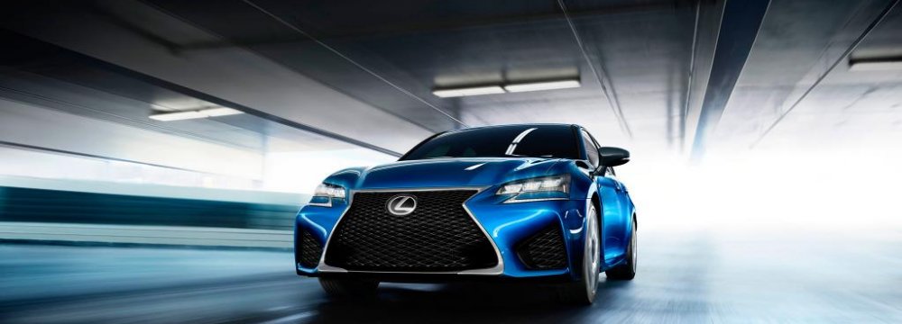 Lexus to Reveal Updated  ES Sedan in China