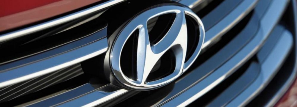 Hyundai Considers Developing Premium SUV