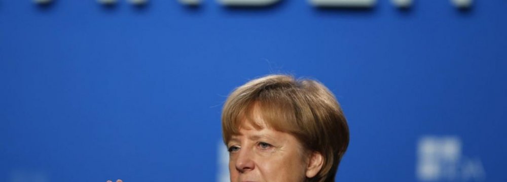 Merkel: Eurozone Extremely Fragile