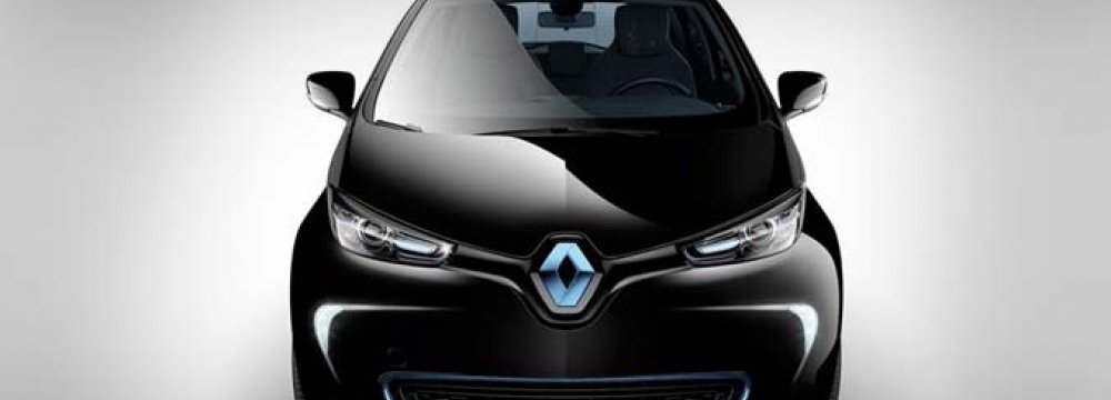 Renault&#039;s MPV Makes Debut in India