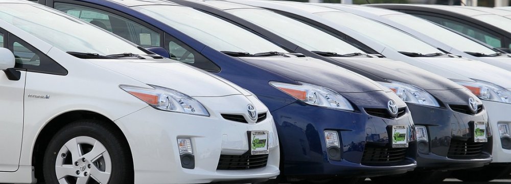 Toyota Plans 10m Sales