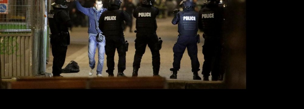Renewed Violence  in Paris, Security Tightened 