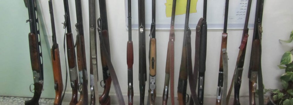 ِDoE:Hunting Weapons Need Separate Permit
