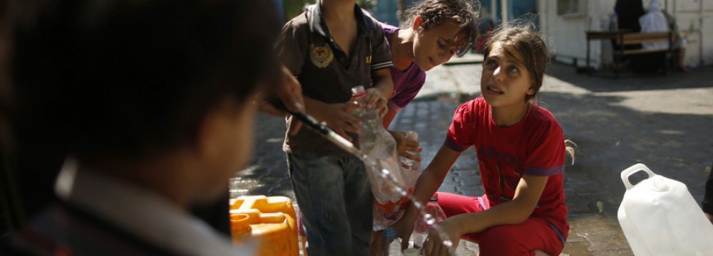 Gaza Water Undrinkable, Running Out