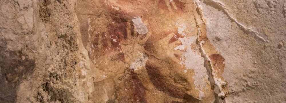 World’s Oldest Art Found in Indonesian Cave