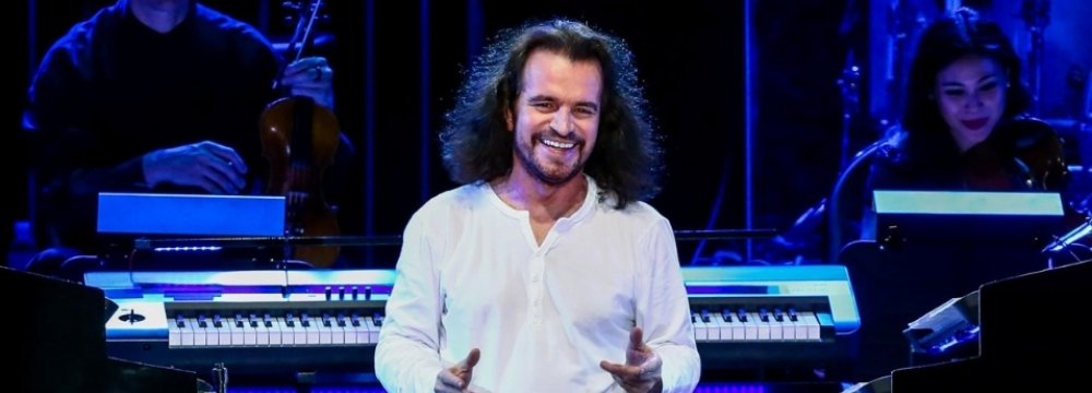 Yanni Connects With Iranians