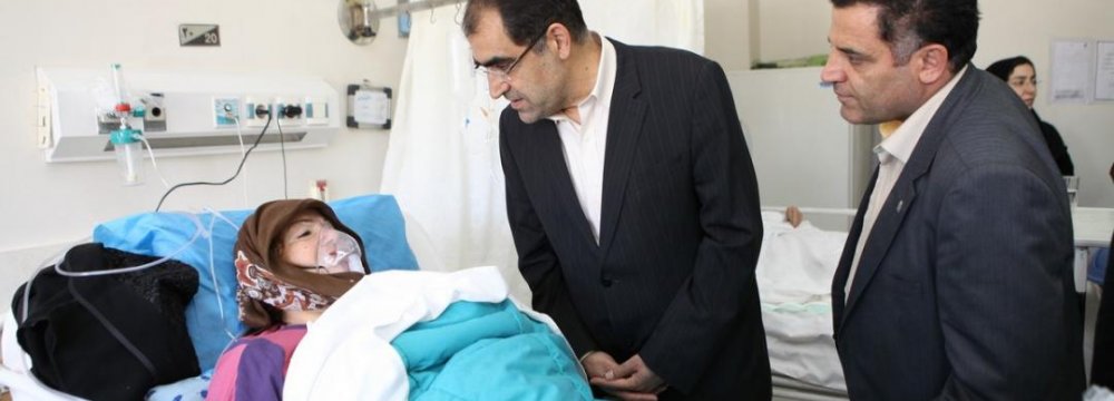 Hashemi Inspects Loghman Hospital