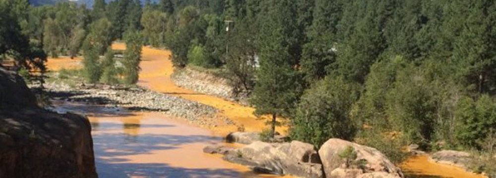 EPA Spills 1m Gallons of Mine Waste, Issues Warning