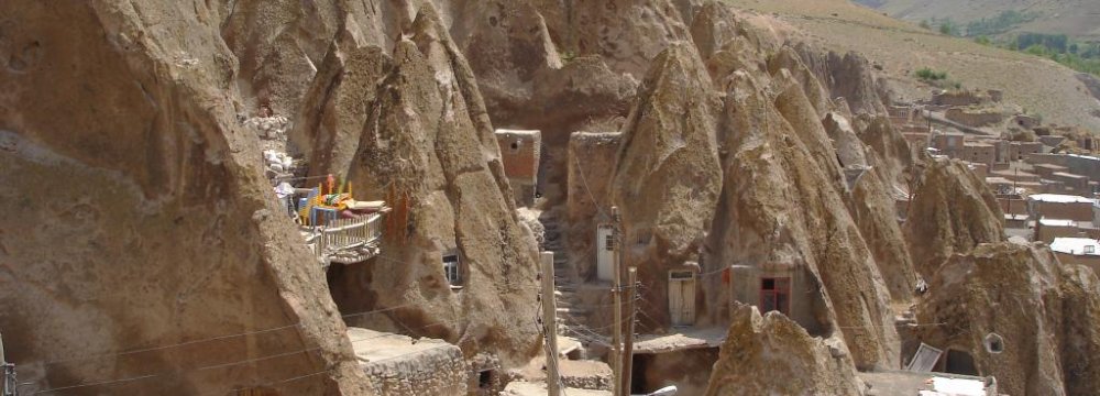 Kandovan Village May be Nominated for UNESCO List