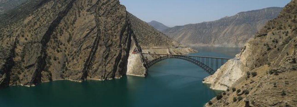 Iran’s Longest Arch Bridge Opens
