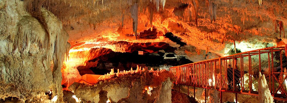 Katalekhor Cave Safe, Well-Equipped