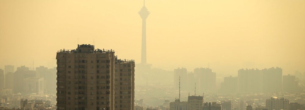 Tehran Pollution Cancels physical education Classes