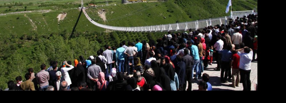 Tallest Suspension Bridge in the Mideast Unveiled